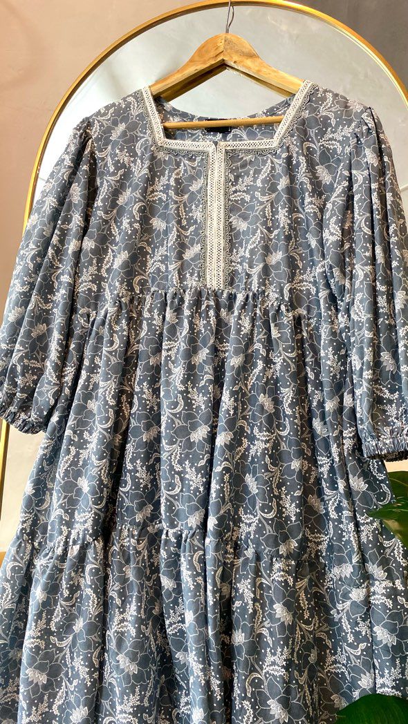 dusky floral maxi lawn dusky floral maxi lawn