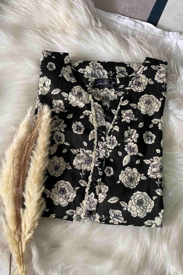 Shop All bold in blush lawn 2 piece (copy)