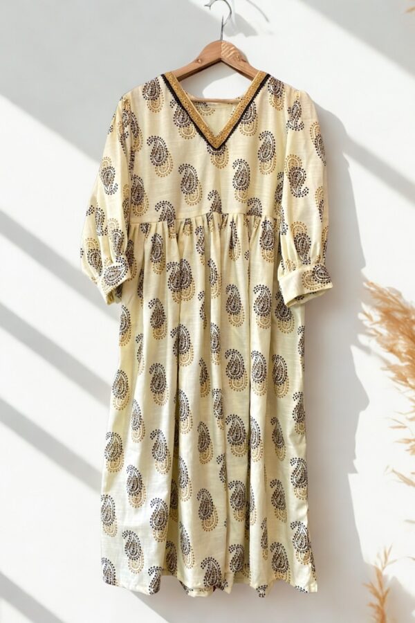 Home lilac bloom maxi khaddar (copy)